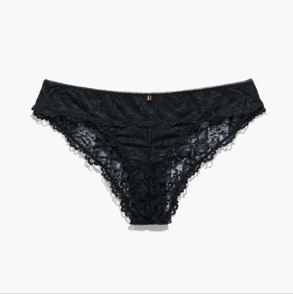 Savage "X" Fenty- Black Lace Cheeky Caviar-L